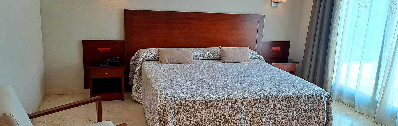 habitacion familiar hotel torremar hotel torremar habitacion familiar